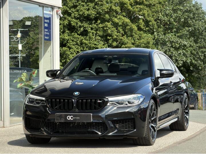 BMW M5 4.4i V8 Competition Steptronic XDrive Euro 6 (s/s) 4dr