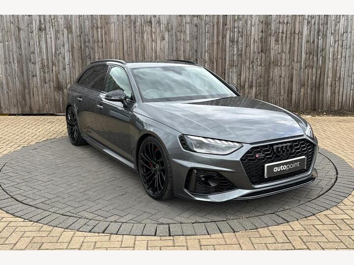 Audi RS4 2.9 TFSI V6 Carbon Black Tiptronic Quattro Euro 6 (s/s) 5dr Audi RS4 2.9 TFSI V6 Carbon Black Tiptronic Quattro Euro 6 (s/s) 5dr