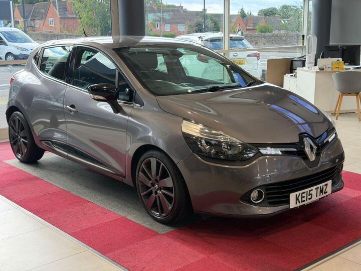 Renault CLIO 1.5 DCi Dynamique S MediaNav EDC Euro 5 5dr