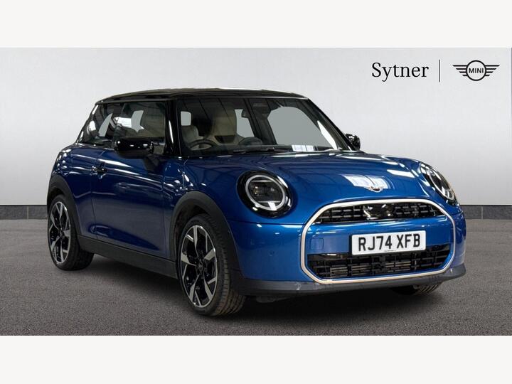 MINI Hatch 1.5C Exclusive Steptronic Euro 6 (s/s) 3dr