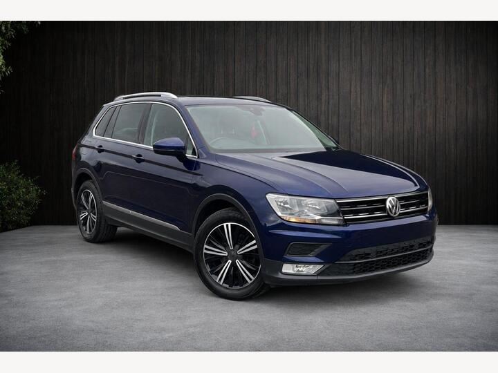 Volkswagen TIGUAN 2.0 TDI BlueMotion Tech SE Navigation Euro 6 (s/s) 5dr