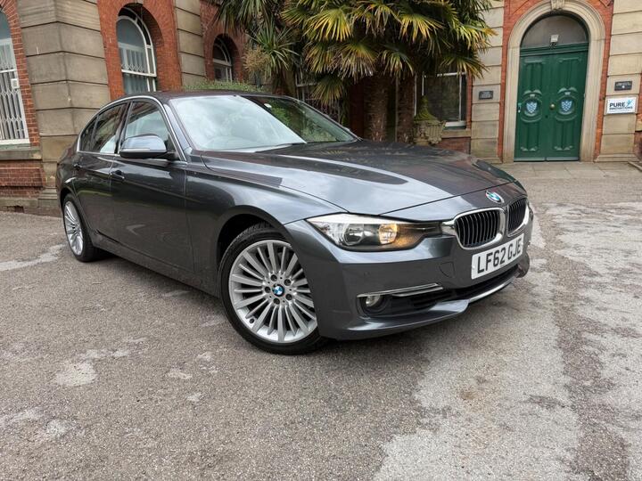 BMW 3 Series 3.0 330d BluePerformance Luxury Auto XDrive Euro 6 (s/s) 4dr