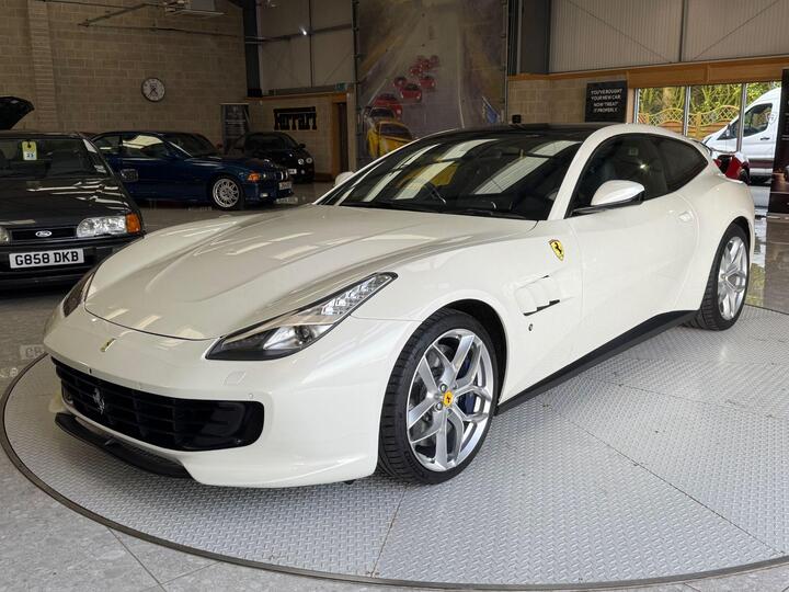 Ferrari GTC4Lusso 3.9T V8 F1 DCT Euro 6 (s/s) 2dr