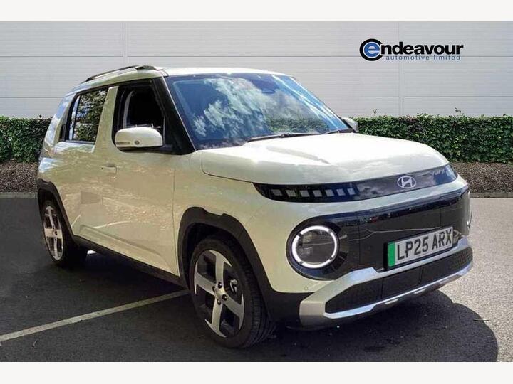 Hyundai Inster Long Range 49kWh 02 Auto 5dr Hyundai Inster Long Range 49kWh 02 Auto 5dr