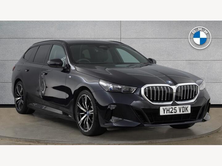 BMW 5 Series 2.0 530e 22.1kWh M Sport Touring Steptronic Euro 6 (s/s) 5dr