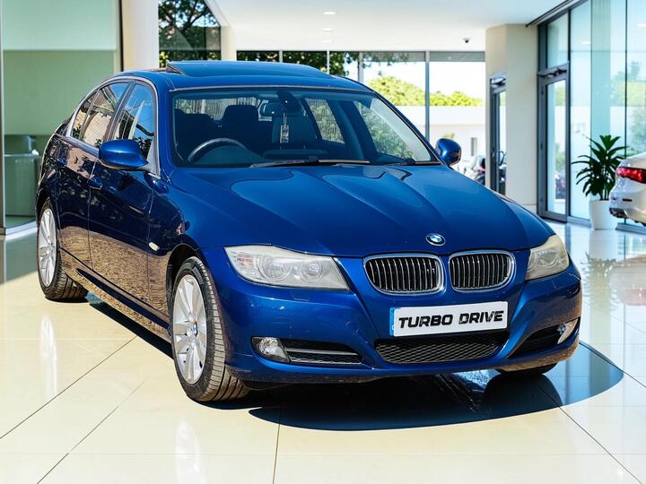 BMW 3 Series 3.0 330i SE Euro 4 4dr