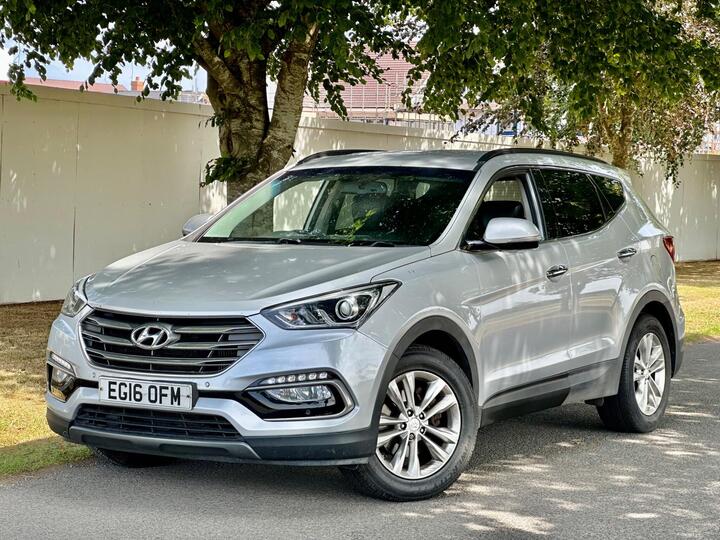 Hyundai Santa Fe 2.2 CRDi Blue Drive Premium Auto 4WD Euro 6 (s/s) 5dr (7 Seat)