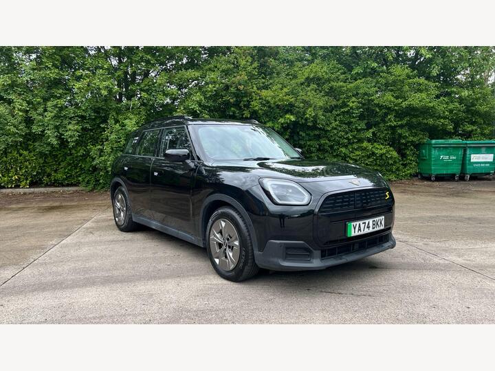 MINI Electric Countryman SE 66.5kWh Classic Auto ALL4 5dr MINI Electric Countryman SE 66.5kWh Classic Auto ALL4 5dr