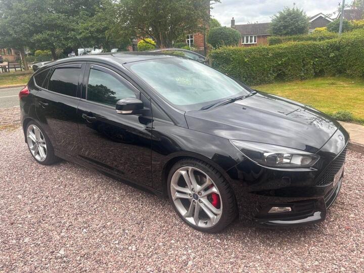 Ford FOCUS 2.0T EcoBoost ST-3 Euro 6 (s/s) 5dr