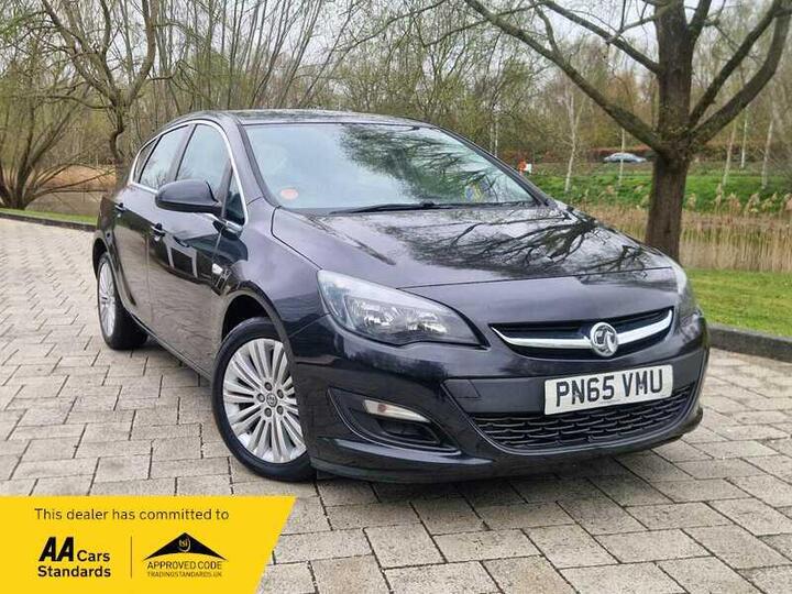 Vauxhall Astra 1.6i Excite Euro 6 5dr