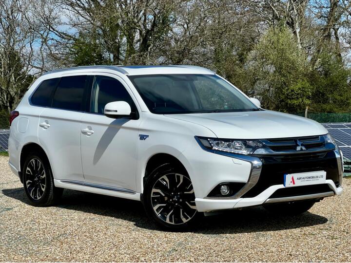 Mitsubishi Outlander 2.0h 12kWh GX4h CVT 4WD Euro 6 (s/s) 5dr