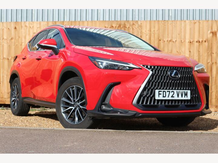 Lexus NX 2.5 450h+ 18.1kWh E-CVT 4WD Euro 6 (s/s) 5dr