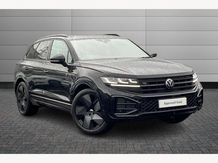 Volkswagen Touareg 3.0 TDI V6 Black Edition Tiptronic 4Motion Euro 6 (s/s) 5dr