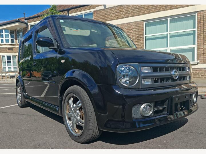 Nissan Cubic RX 16V 1.5 Auto SunRoof Nissan Cubic RX 16V 1.5 Auto SunRoof