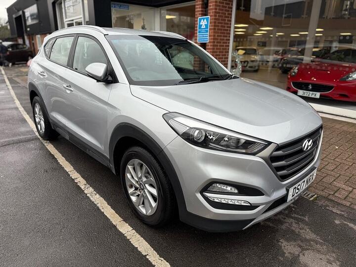 Hyundai TUCSON 1.7 CRDi Blue Drive SE Nav DCT Euro 6 (s/s) 5dr