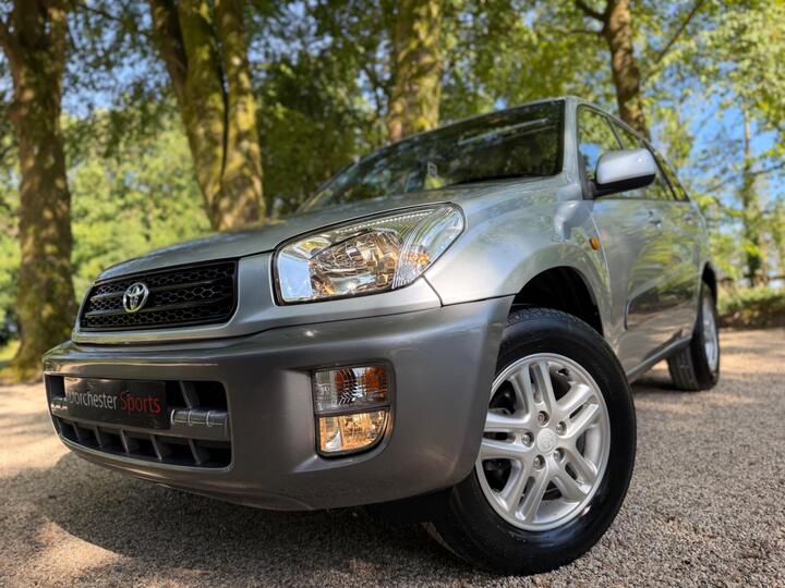 Toyota RAV4 2.0 VVT-i GX 4WD 5dr