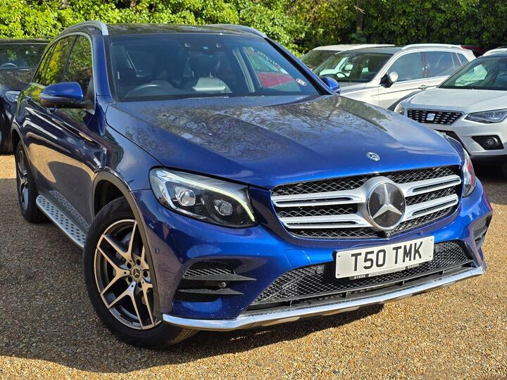 Mercedes-Benz GLC 2.0 GLC250 AMG Line (Premium Plus) G-Tronic+ 4MATIC Euro 6 (s/s) 5dr Mercedes-Benz GLC 2.0 GLC250 AMG Line (Premium Plus) G-Tronic+ 4MATIC Euro 6 (s/s) 5dr