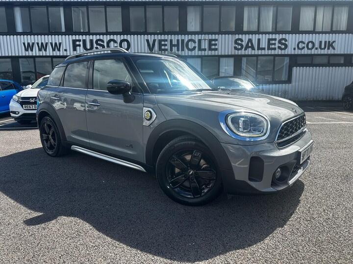 MINI COUNTRYMAN 1.5 10kWh Cooper SE Classic Auto ALL4 Euro 6 (s/s) 5dr