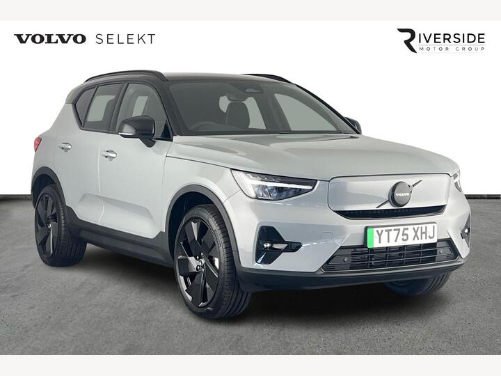 Volvo EX40 Single Motor Extended Range 82kWh Plus Black Edition Auto 5dr