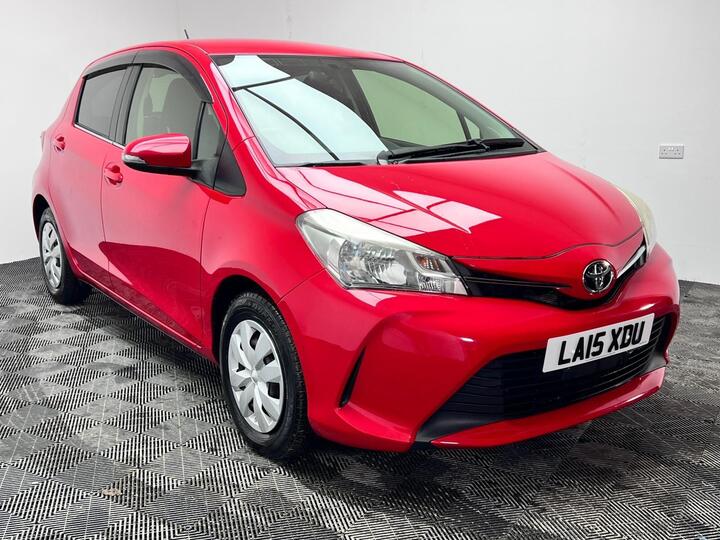 Toyota Yaris 1.33 Dual VVT-i Icon Multidrive S Euro 5 5dr Euro 5