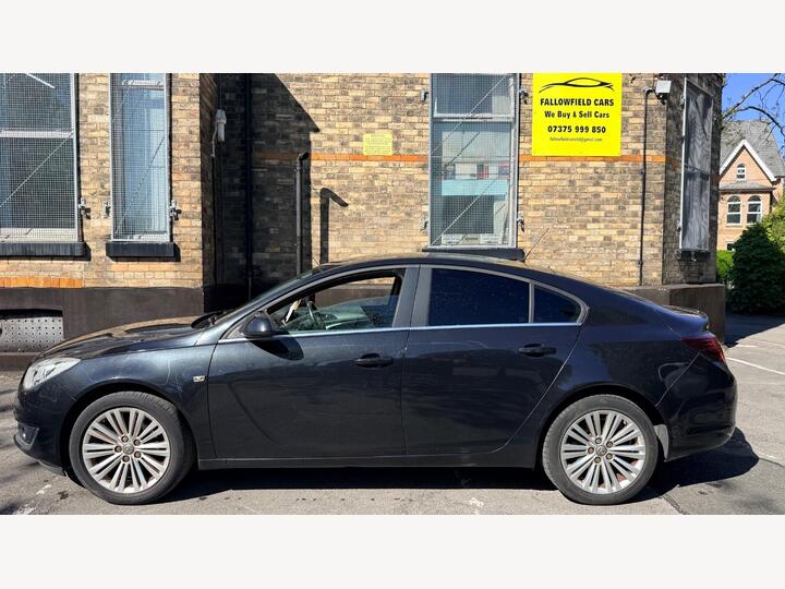 Vauxhall Insignia 1.8 16V Design Euro 5 5dr