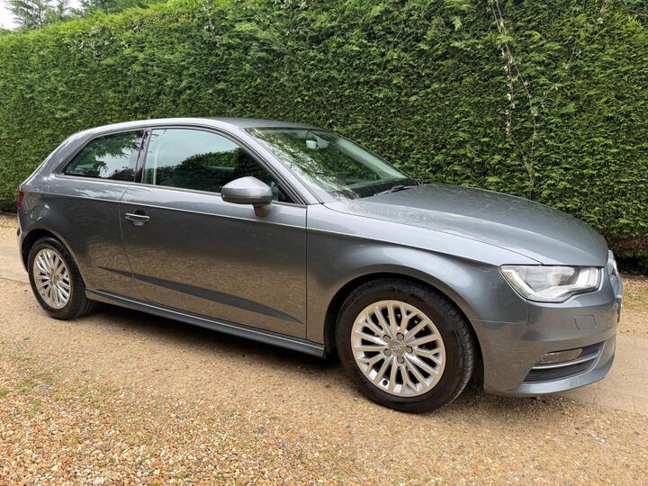 Audi A3 1.6 TDI Ultra SE Technik Euro 6 (s/s) 3dr