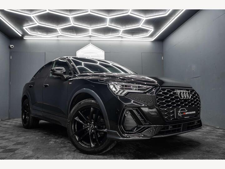 Audi Q3 1.5 TFSI CoD 35 Black Edition Sportback S Tronic Euro 6 (s/s) 5dr