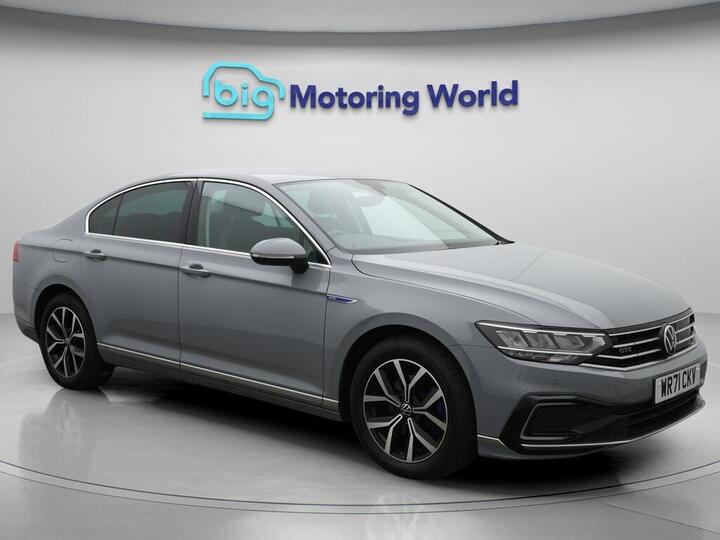 Volkswagen Passat 1.4 TSI 13kWh GTE DSG Euro 6 (s/s) 4dr Volkswagen Passat 1.4 TSI 13kWh GTE DSG Euro 6 (s/s) 4dr