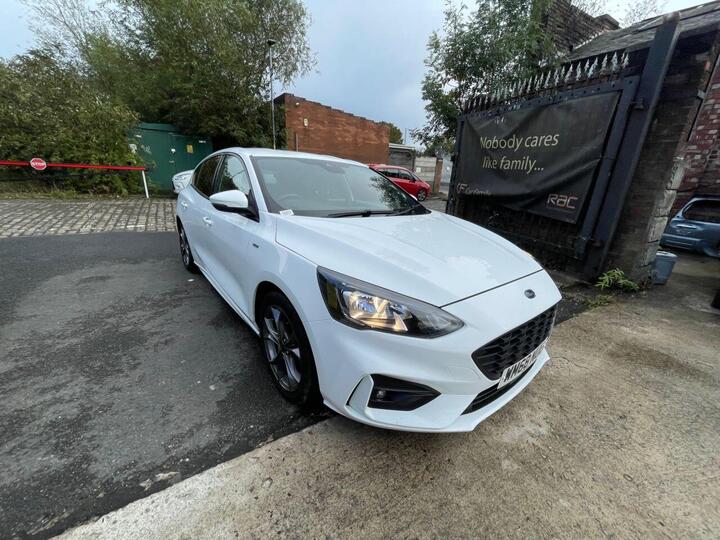 Ford FOCUS 1.0T EcoBoost ST-Line Euro 6 (s/s) 5dr