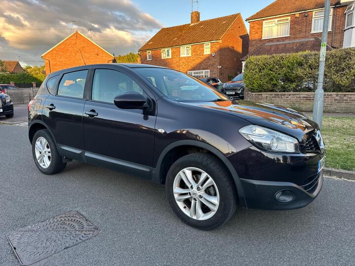 Nissan Qashqai 1.6 Acenta 2WD Euro 5 (s/s) 5dr