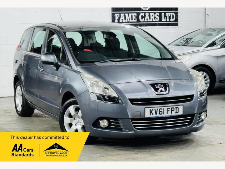 Peugeot 5008 1.6 E-HDi Sport EGC Euro 5 (s/s) 5dr