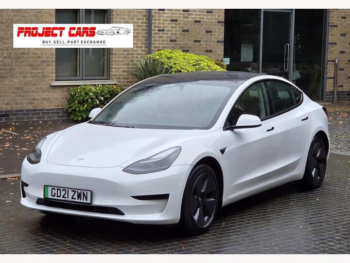 Tesla Model 3 Standard Range Plus Auto RWD 4dr