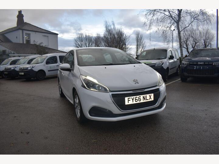 Peugeot 208 1.2 PureTech Active Euro 6 5dr