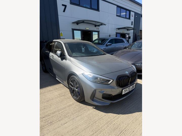 BMW 1 Series 1.5 118i M Sport (LCP) DCT Euro 6 (s/s) 5dr