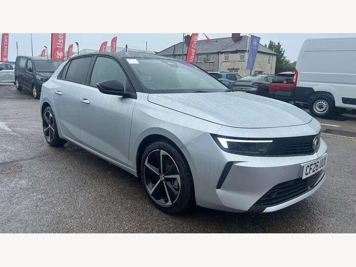 Vauxhall New Astra Griffin 1.2 130PS 6 Speed