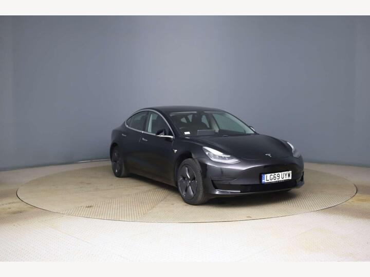 Tesla MODEL 3 Standard Range Plus Auto RWD 4dr