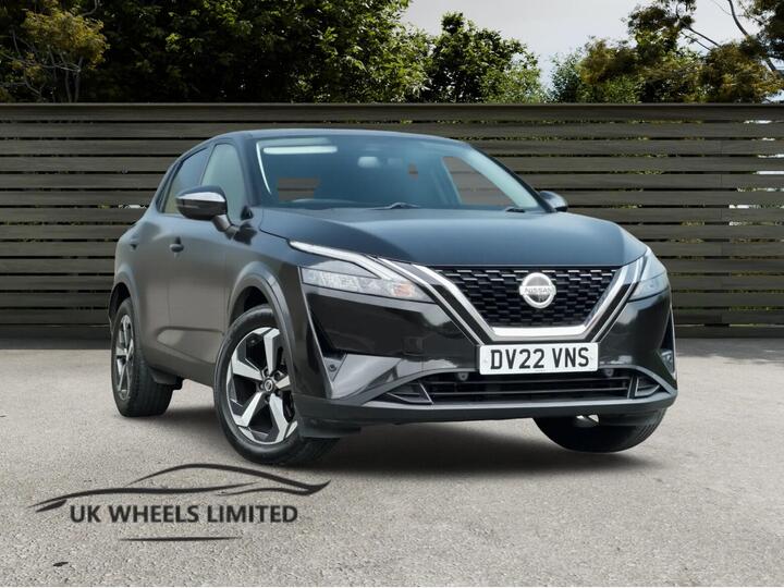 Nissan Qashqai 1.3 DIG-T MHEV N-Connecta XTRON Euro 6 (s/s) 5dr