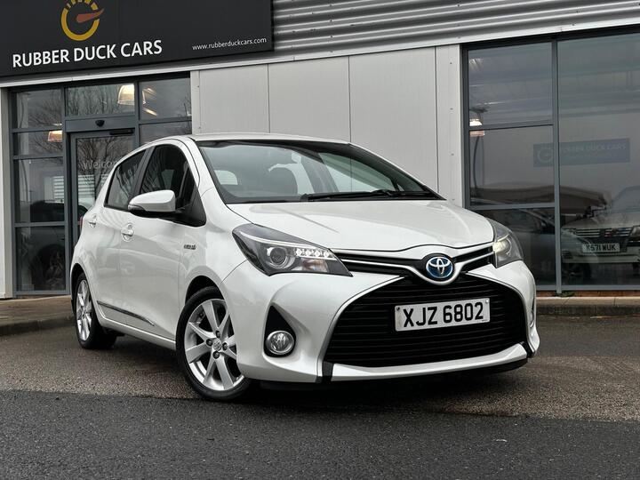 Toyota Yaris 1.5 VVT-h Excel E-CVT Euro 6 5dr (15in Alloy)
