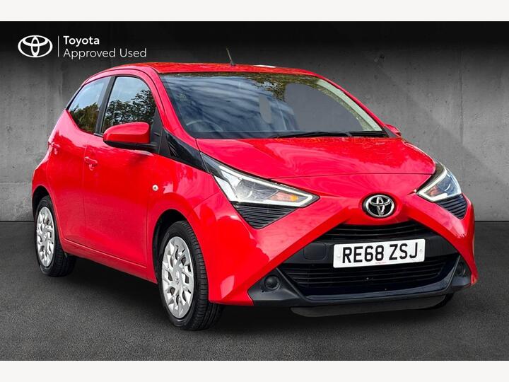 Toyota AYGO 1.0 VVT-i X-play Euro 6 5dr