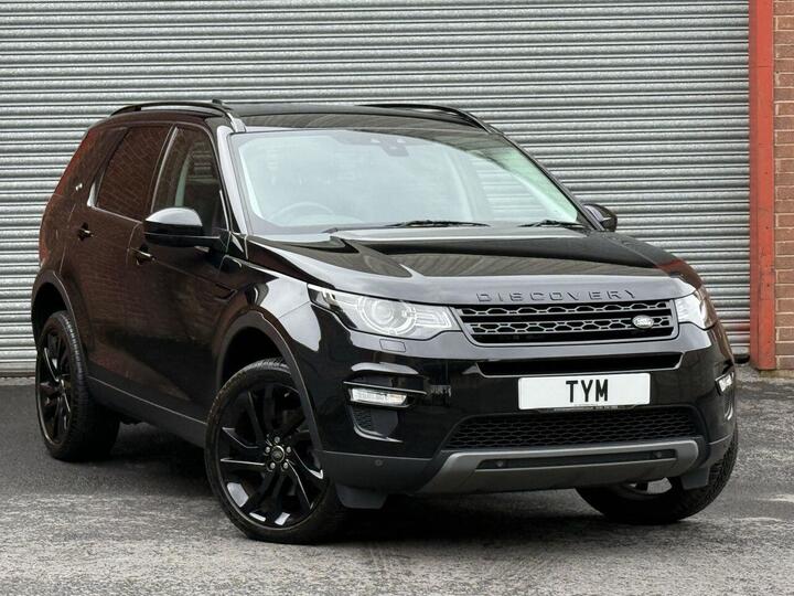 Land Rover DISCOVERY SPORT 2.0 TD4 HSE Black Auto 4WD Euro 6 (s/s) 5dr Land Rover DISCOVERY SPORT 2.0 TD4 HSE Black Auto 4WD Euro 6 (s/s) 5dr