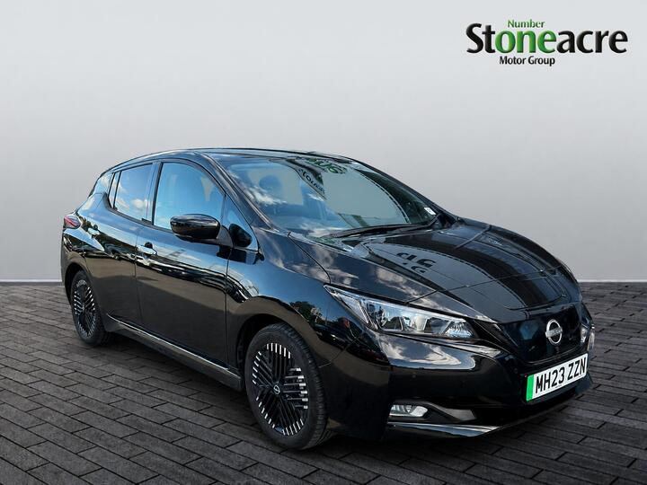 Nissan Leaf 39kWh N-Connecta Auto 5dr