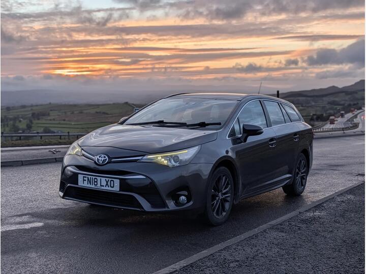 Toyota Avensis 1.6 D-4D Business Edition Touring Sports Euro 6 (s/s) 5dr