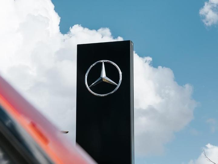 Mercedes-Benz A CLASS HATCHBACK 1.3 A180h MHEV AMG Line (Executive) 7G-DCT Euro 6 (s/s) 5dr