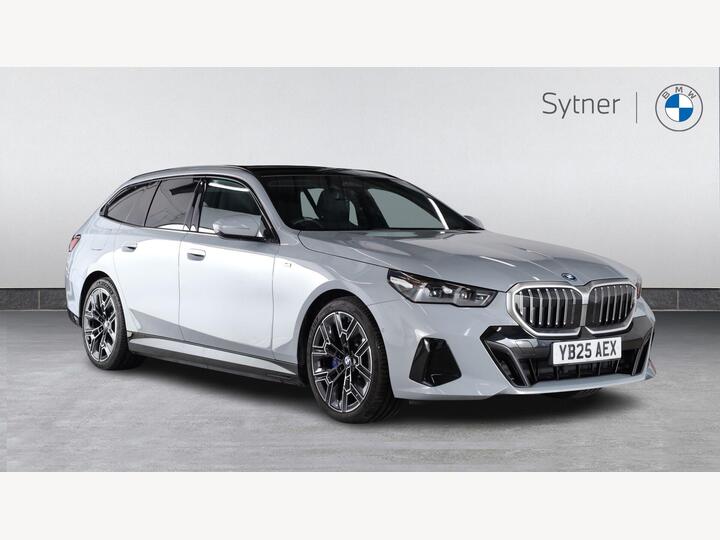 BMW 5 Series 2.0 530e 22.1kWh M Sport Touring Steptronic Euro 6 (s/s) 5dr