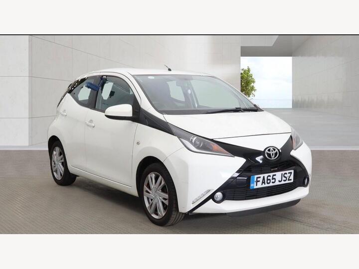 Toyota AYGO 1.0 VVT-i X-pression X-wave Euro 5 5dr Euro 5