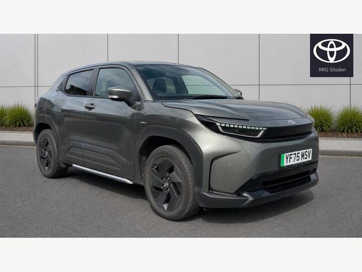 Toyota Urban Cruiser 61kWh Design Auto 5dr