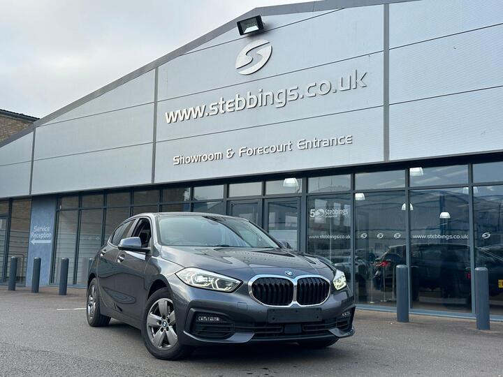 BMW 1 Series 1.5 118i SE DCT Euro 6 (s/s) 5dr