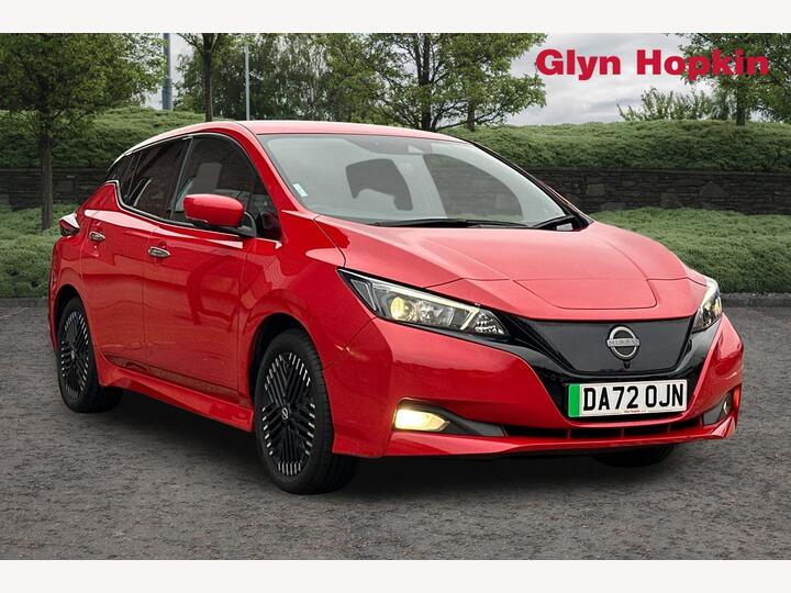 Nissan LEAF 39kWh N-Connecta Auto 5dr