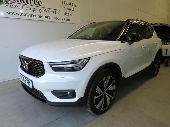 Volvo XC40 1.5h T5 Recharge 10.7kWh Ultimate Dark Auto Euro 6 (s/s) 5dr