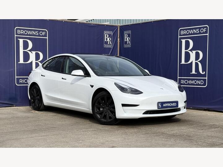 Tesla Model 3 Auto RWD 4dr